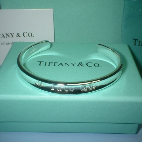 1837 open bangle narrow.jpg