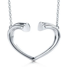paloma tenderness heart pendant